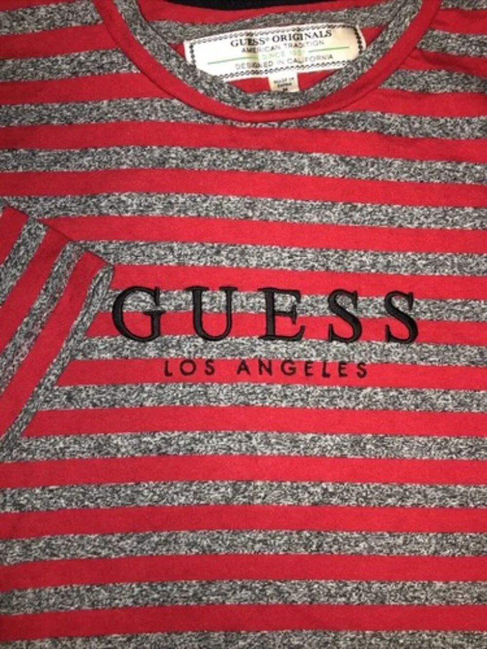 GUESS Originals T-Shirt Medium Red Gray Striped Logo Graphic Short Sleeve Mens - Picture 3 of 10